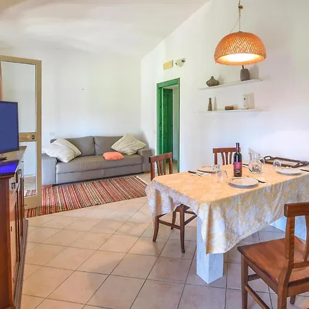 Lovely In With Kitchen Holiday home *